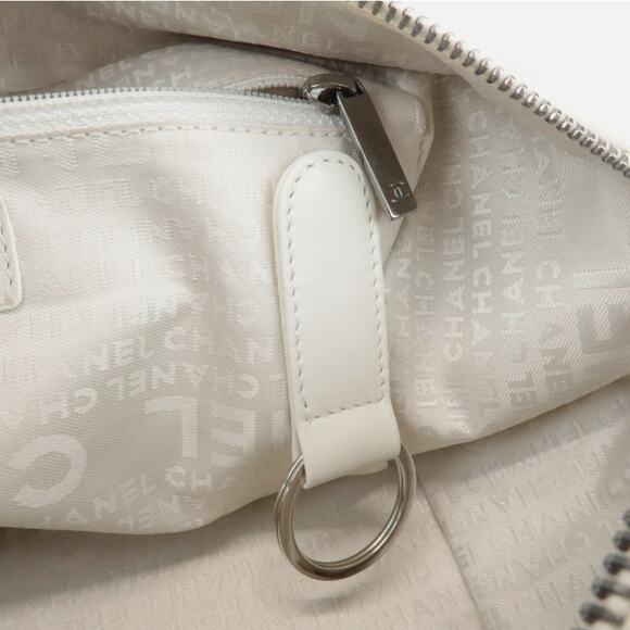 💎✨HOT BUY✨💎Authentic CHANEL Chocolate Bar White - Picture 12 of 15